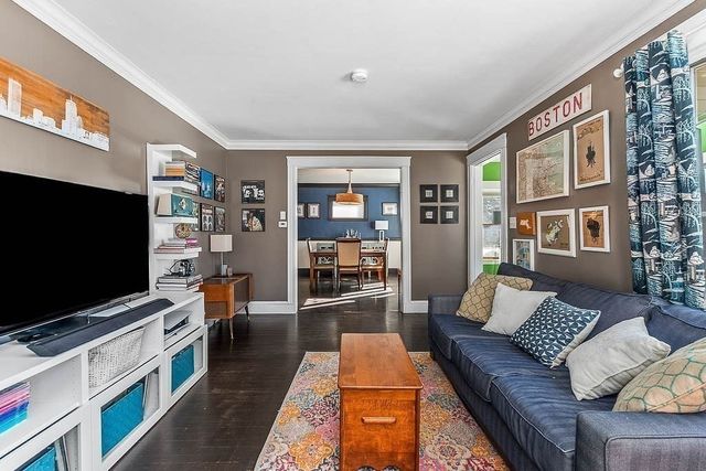 63 Dixon Ave, Dedham, MA 02026