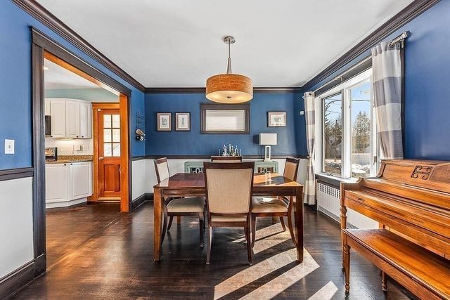 63 Dixon Ave, Dedham, MA 02026