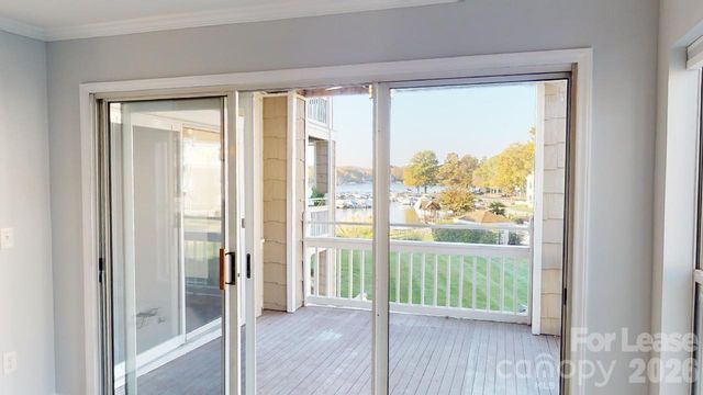 1105 Torrence Circle, Davidson, NC 28036