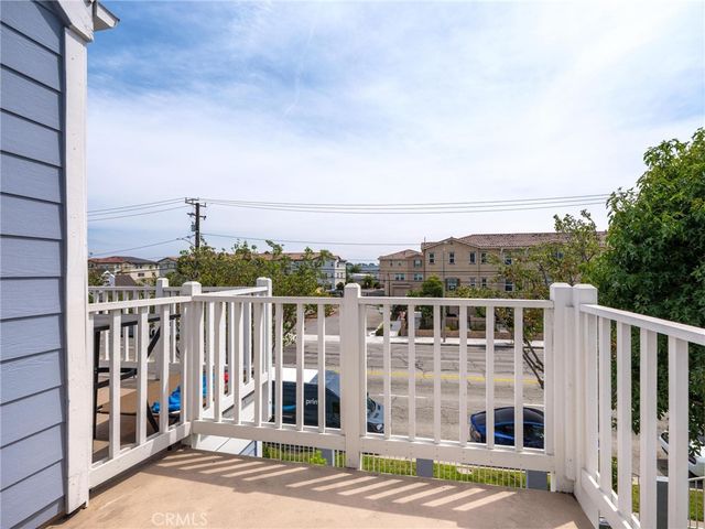 1229 W 223rd Street 211, Torrance, CA 90502