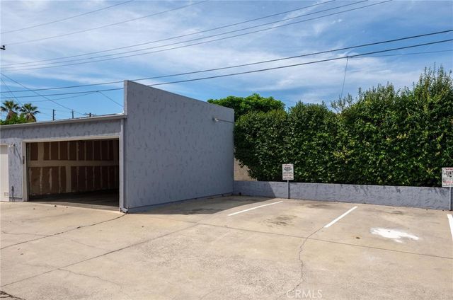 1229 W 223rd Street 211, Torrance, CA 90502