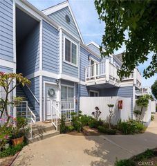 1229 W 223rd Street 211, Torrance, CA 90502