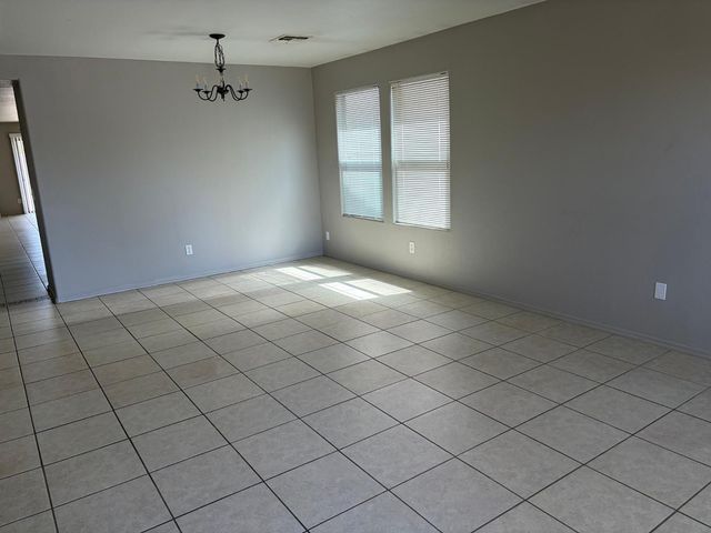 847 E Desert Rose Trail, San Tan Valley, AZ 85143