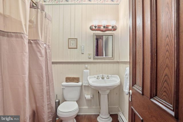 236 RIVERSIDE DR, Front Royal, VA 22630
