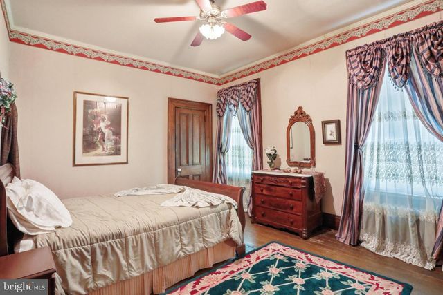 236 RIVERSIDE DR, Front Royal, VA 22630