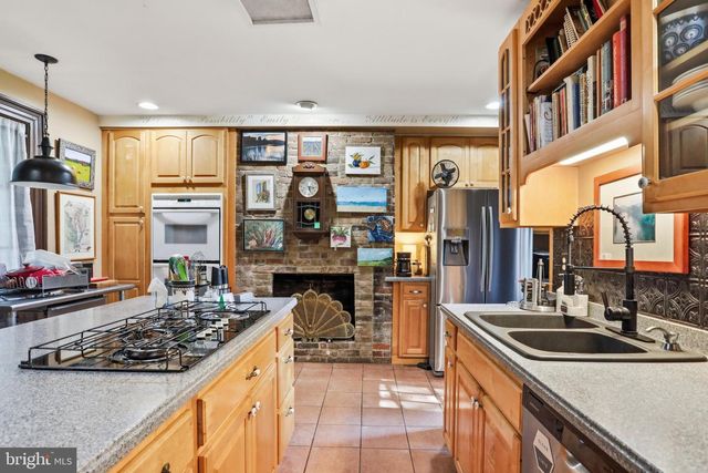236 RIVERSIDE DR, Front Royal, VA 22630