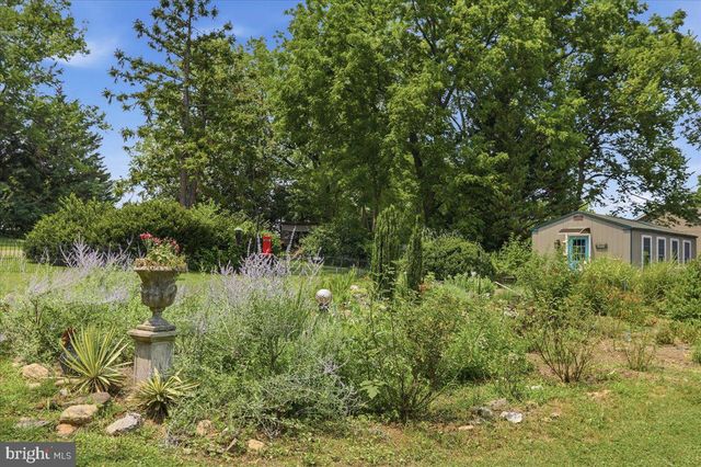 236 RIVERSIDE DR, Front Royal, VA 22630