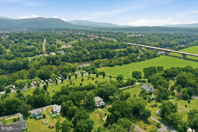 236 RIVERSIDE DR, Front Royal, VA 22630