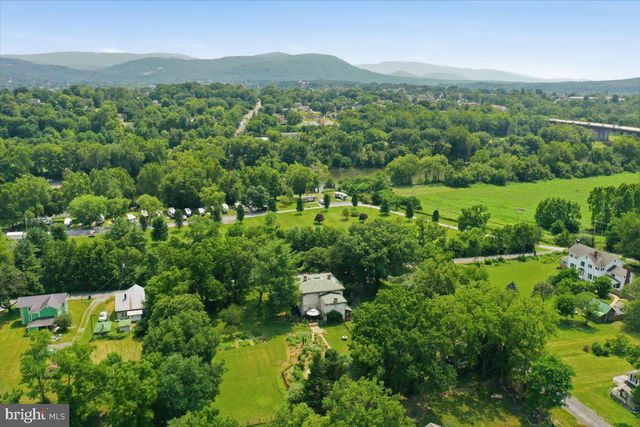 236 RIVERSIDE DR, Front Royal, VA 22630