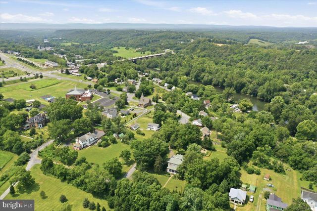 236 RIVERSIDE DR, Front Royal, VA 22630