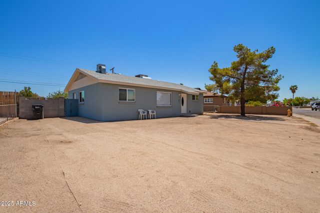 2917 W DIANA Avenue, Phoenix, AZ 85051