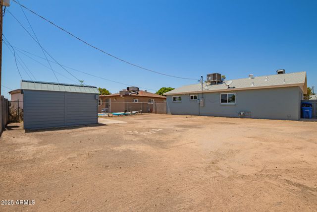 2917 W DIANA Avenue, Phoenix, AZ 85051