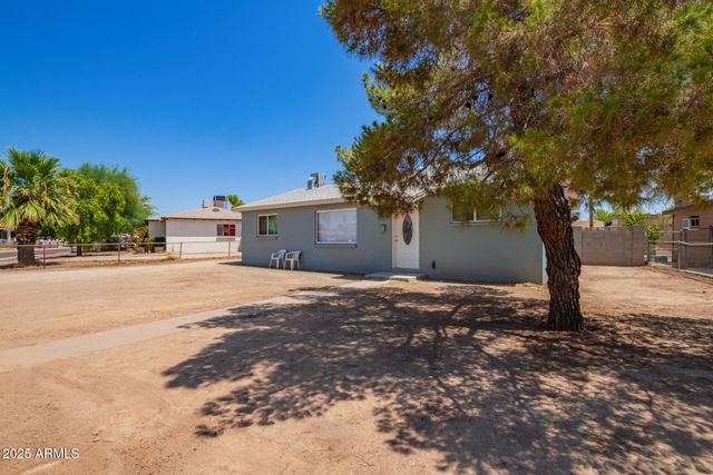 2917 W DIANA Avenue, Phoenix, AZ 85051