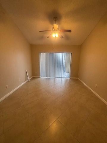 2640 S University Drive 305, Davie, FL 33328