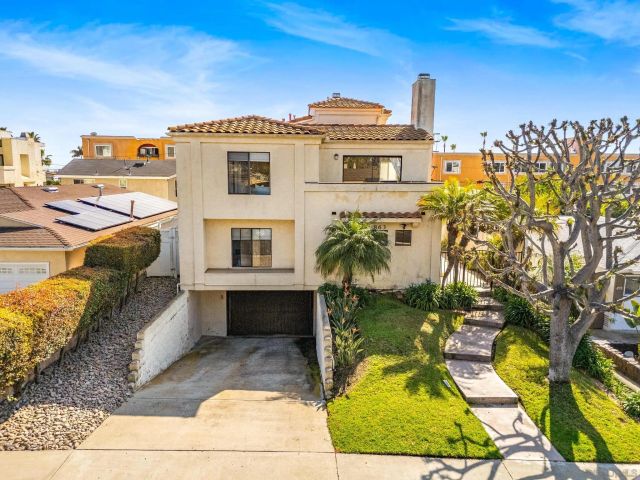 863 Agate St 4, San Diego, CA 92109