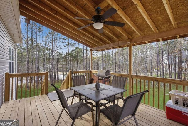 8866 Camp Tree Court, Winston, GA 30187