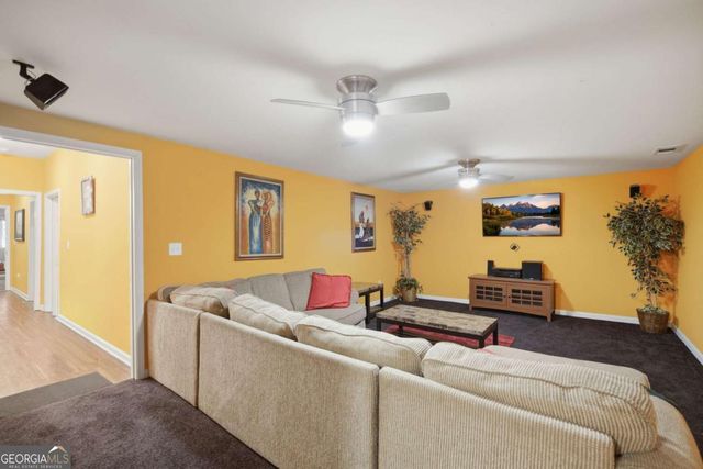 8866 Camp Tree Court, Winston, GA 30187