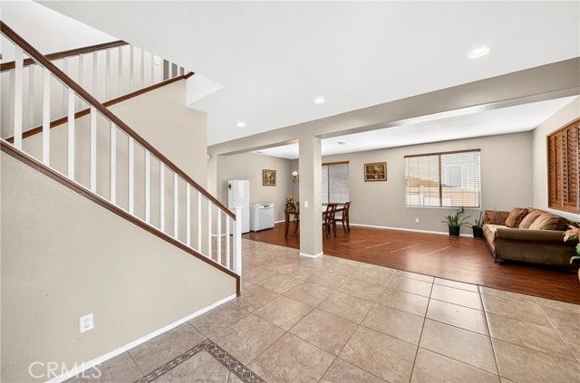 12448 Los Pinos, Victorville, CA 92392