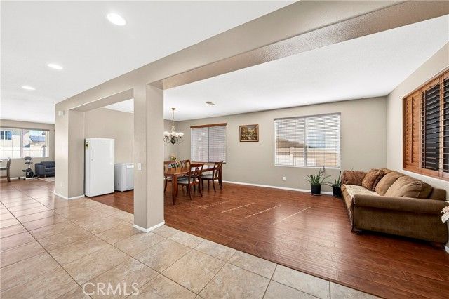 12448 Los Pinos, Victorville, CA 92392