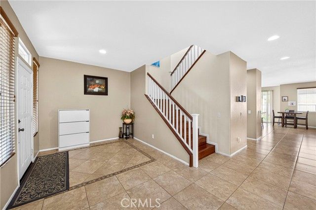 12448 Los Pinos, Victorville, CA 92392