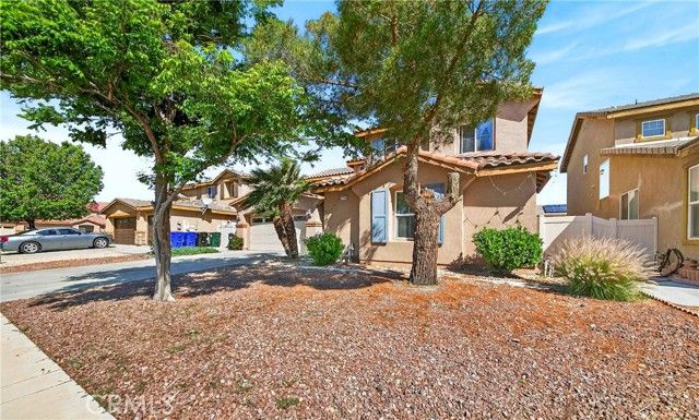 12448 Los Pinos, Victorville, CA 92392