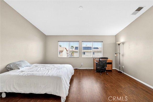 12448 Los Pinos, Victorville, CA 92392