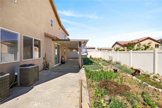 12448 Los Pinos, Victorville, CA 92392