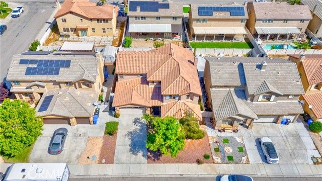 12448 Los Pinos, Victorville, CA 92392