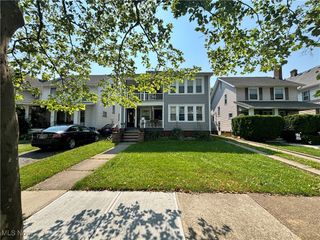 2196 Atkins Avenue 3, Lakewood, OH 44107