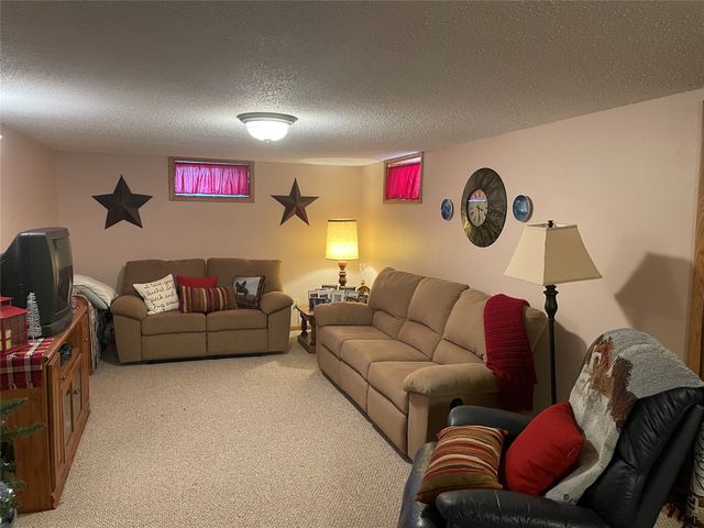 210 Birch Street, Audubon, IA 50025