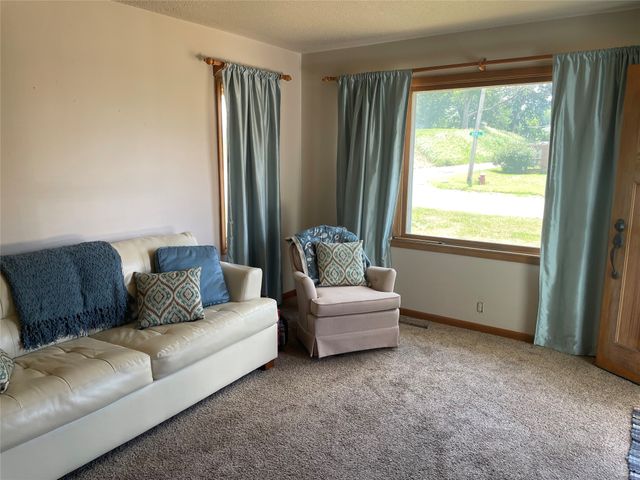210 Birch Street, Audubon, IA 50025