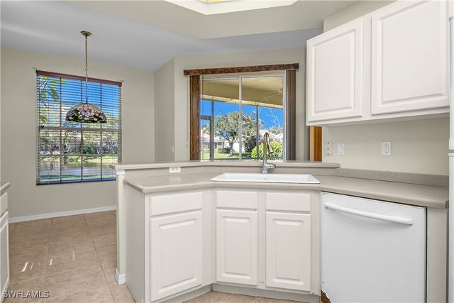 2265 Arielle DR 2307, Naples, FL 34109