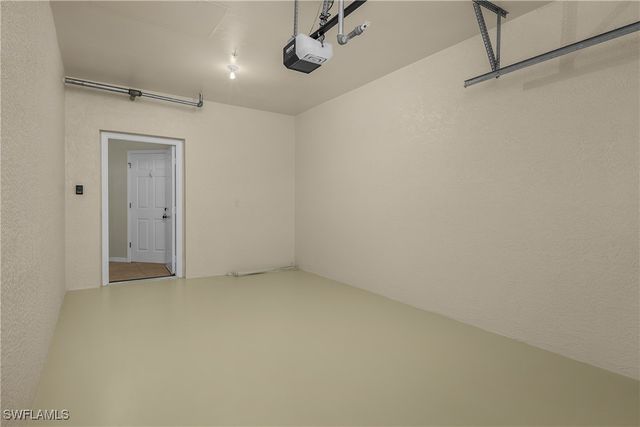 2265 Arielle DR 2307, Naples, FL 34109