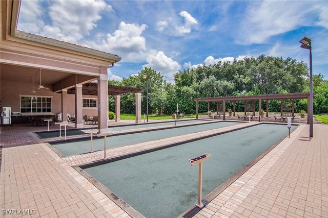 2265 Arielle DR 2307, Naples, FL 34109