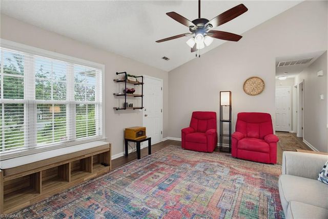 6051 Summer Trace Lane, Winston-salem, NC 27105