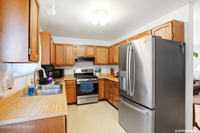 2425 W 67th Avenue, Anchorage, AK 99502