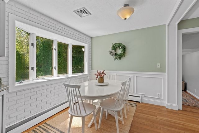14 Sunset Drive, Northborough, MA 01532