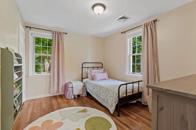14 Sunset Drive, Northborough, MA 01532
