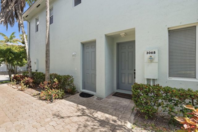 3068 Laurel Ridge Circle, Riviera Beach, FL 33404