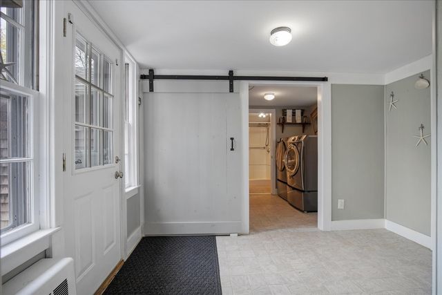 61 Old Phinneys Lane, Barnstable, MA 02630