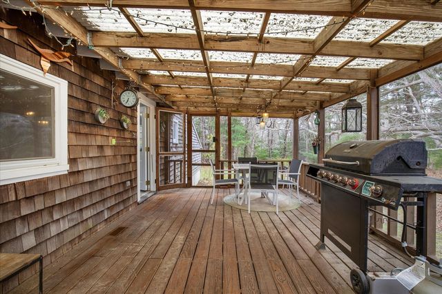 61 Old Phinneys Lane, Barnstable, MA 02630