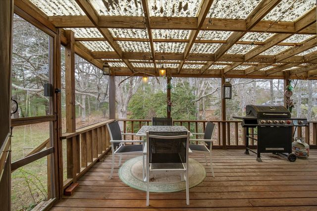 61 Old Phinneys Lane, Barnstable, MA 02630