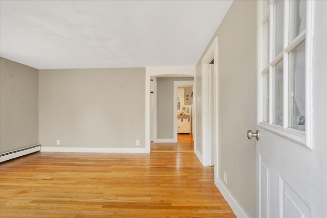 61 Old Phinneys Lane, Barnstable, MA 02630