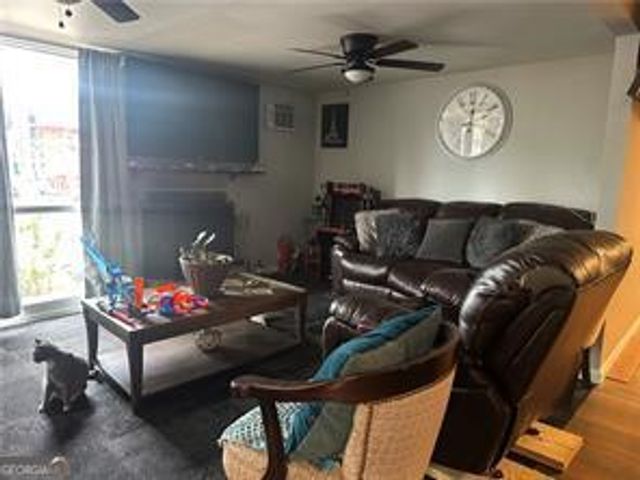 123 Spring Street, Stockbridge, GA 30281