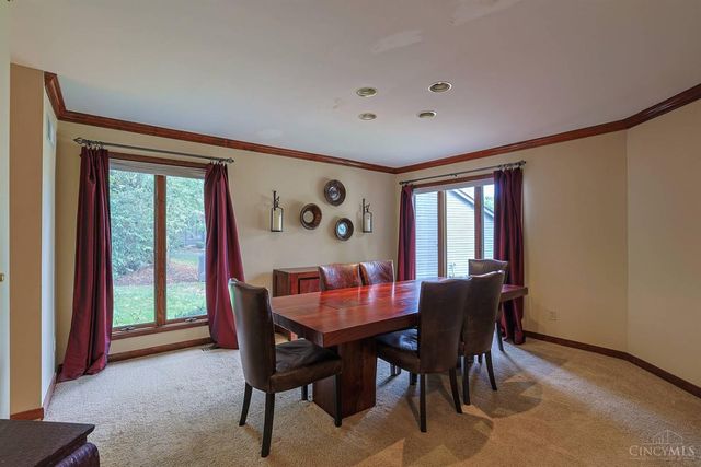 116 Bentwood Court, Blue Ash, OH 45241