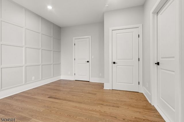 60 W Hobart Gap Rd, Livingston Twp., NJ 07039
