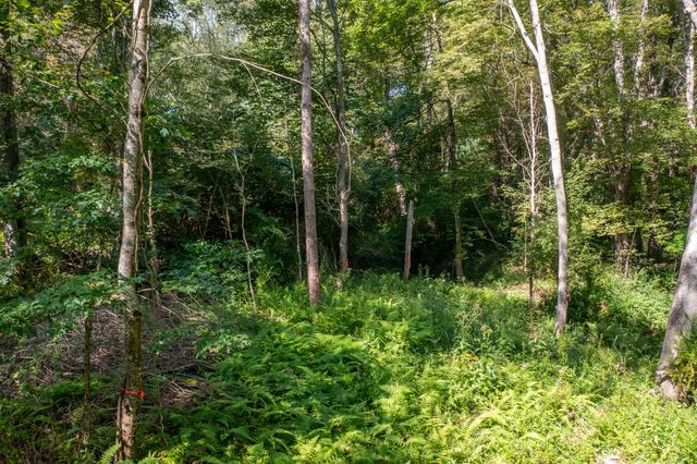 Bennett Pond Road, Canterbury, CT 06331