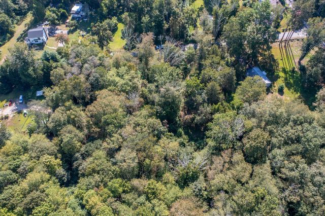 Bennett Pond Road, Canterbury, CT 06331