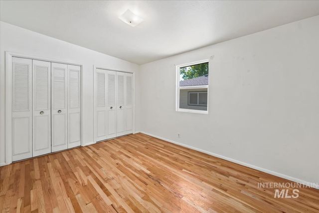1402 S Brooklawn, Boise, ID 83709