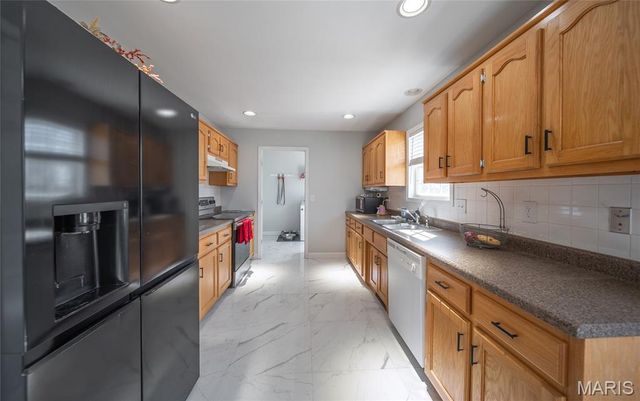 19590 Lilly Lane, Waynesville, MO 65583